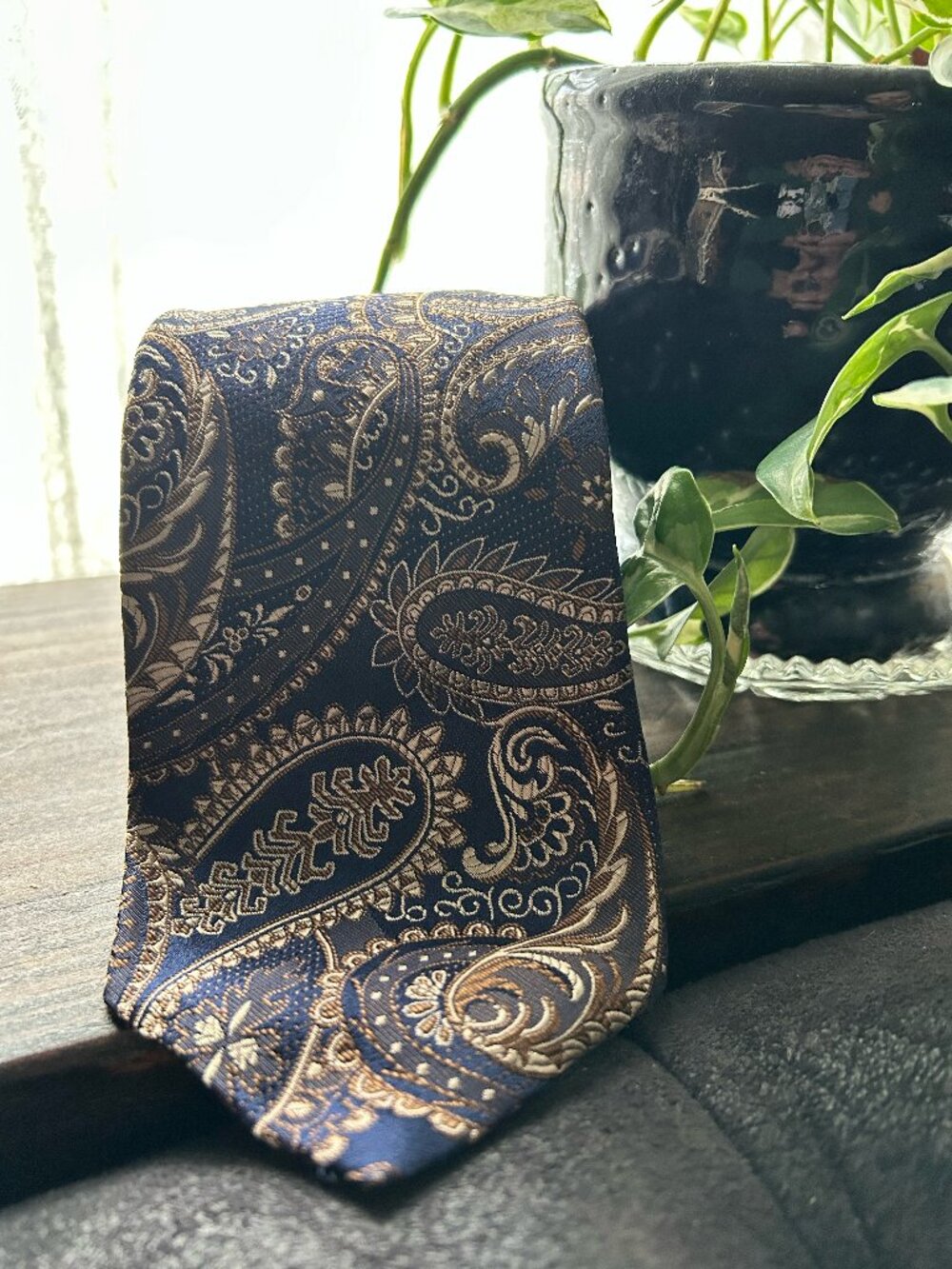 Express Blue Gold White Paisley Floral 100% Italian Silk Tie